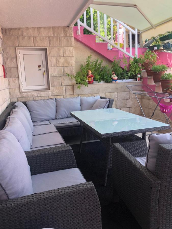 Lilac Apartments Trogir Exterior photo